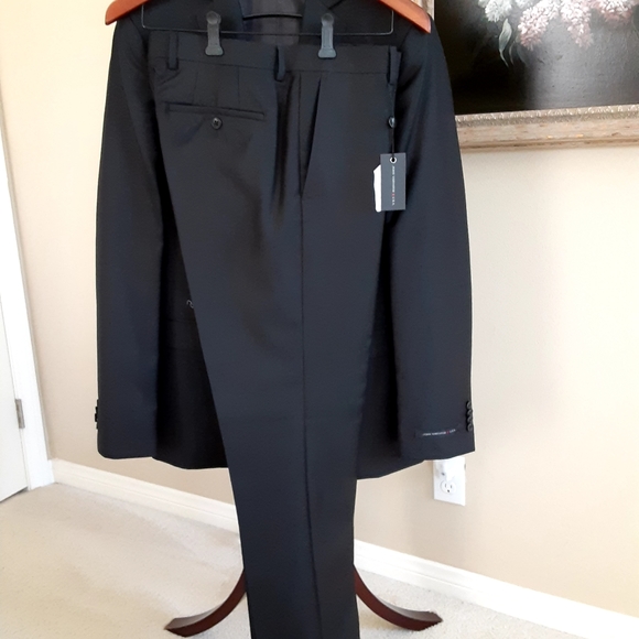 New, never worn John Varvatos USA black suit.